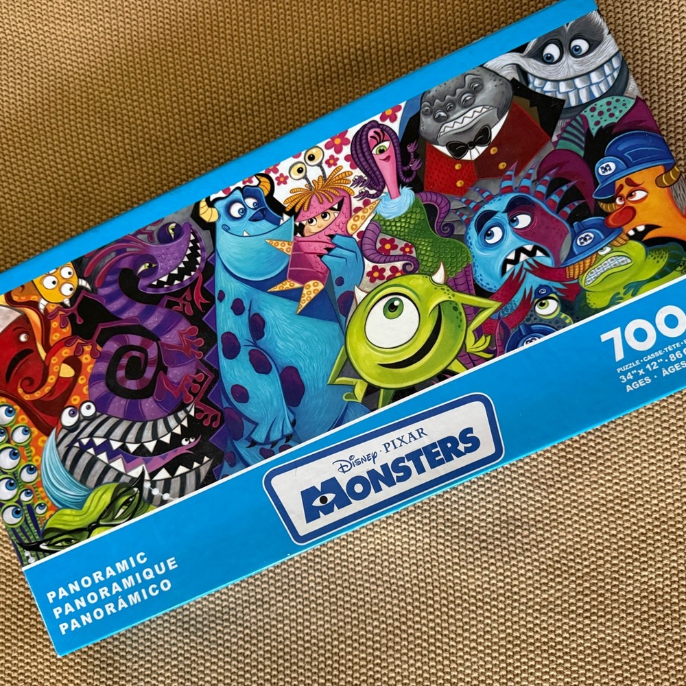 Panoramic Puzzle - Blue Artwork